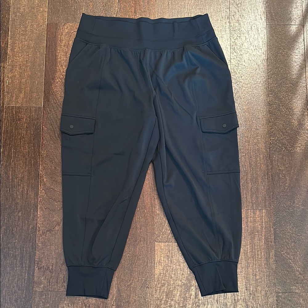 Athletica 1x Black Cargo Jogger Pants NWOT